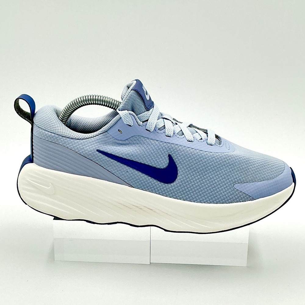 Nike Size 8.5 Motiva Sneaker Blue Mesh Rocker Sole Womens MSRP $110